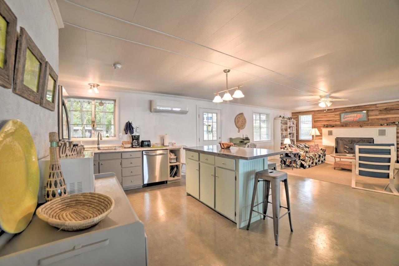 Kentucky Lake Cabin With Private Dock And Fire Pit New Concord Extérieur photo